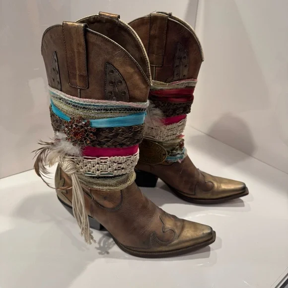 BCBGirls Bohemian Western Boots with Multicolor Accents - Picture 1 of 10